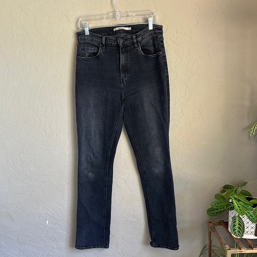 Hudson size 30 Barbara BSD color, black‎ sand straight leg open him